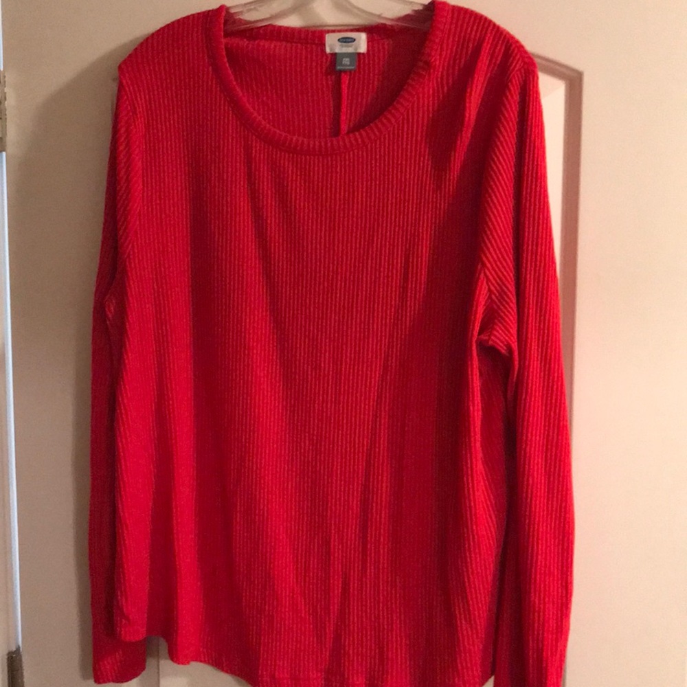 Pinkish red sweater